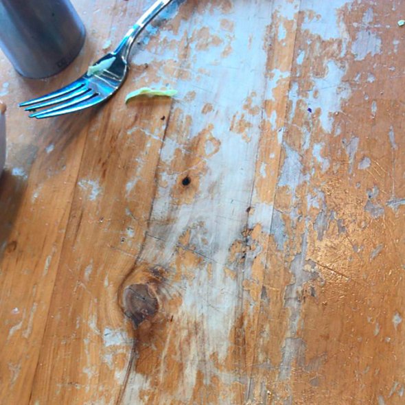 Stained Benchtop in Johnsonville